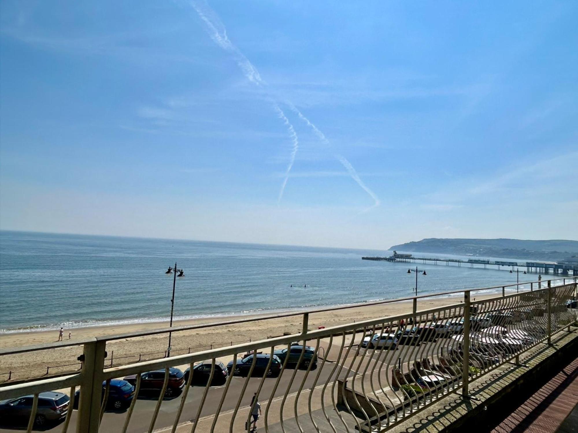 Bay View - Seafront, Sandown - Free Car Ferry For Bookings Of 3 Or More Nights, Subject To Availability Exteriör bild