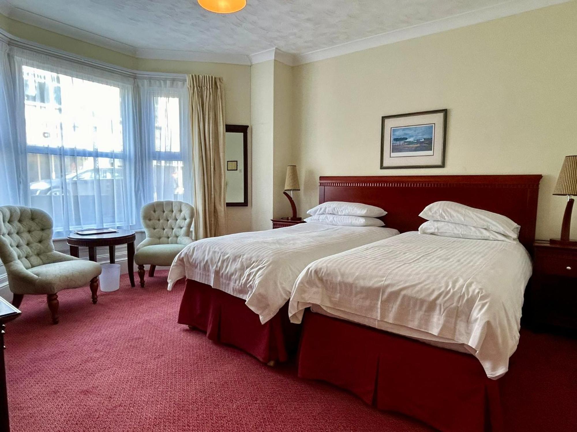 Bay View - Seafront, Sandown - Free Car Ferry For Bookings Of 3 Or More Nights, Subject To Availability Exteriör bild