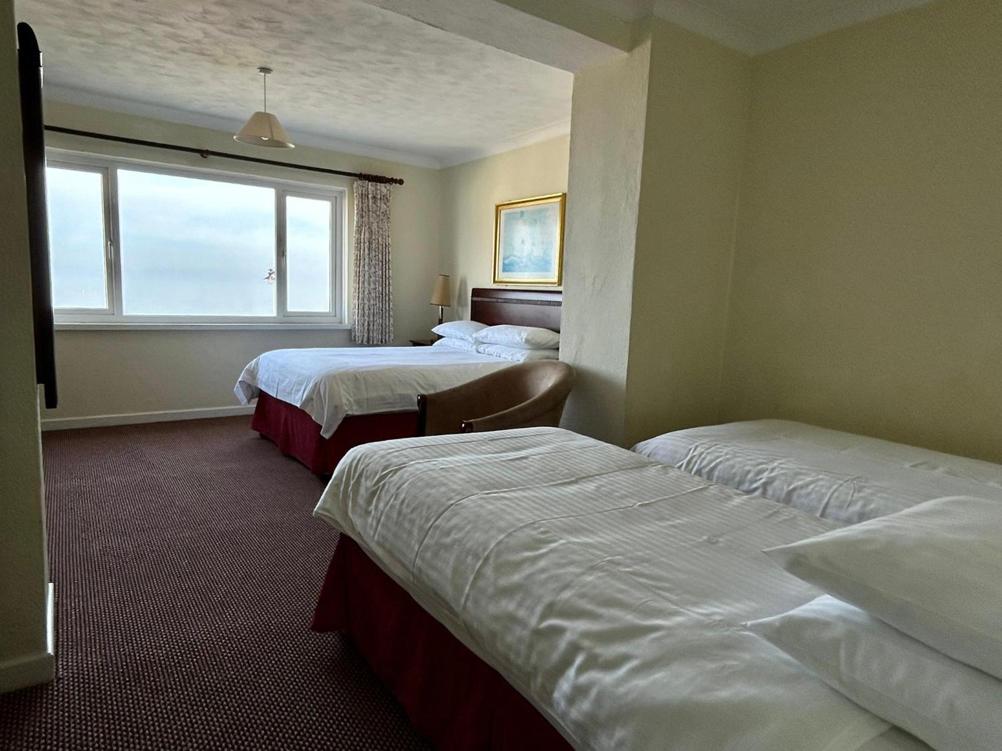 Bay View - Seafront, Sandown - Free Car Ferry For Bookings Of 3 Or More Nights, Subject To Availability Exteriör bild