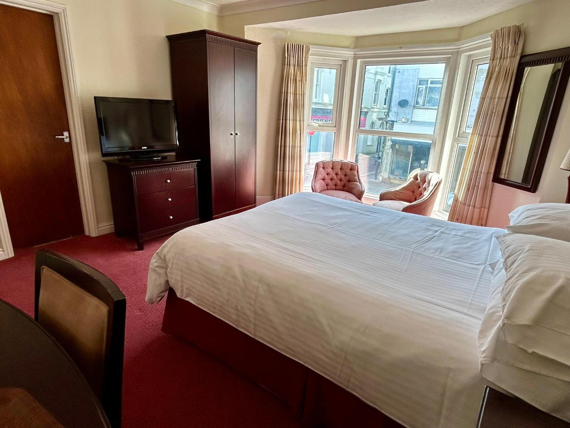 Bay View - Seafront, Sandown - Free Car Ferry For Bookings Of 3 Or More Nights, Subject To Availability Exteriör bild