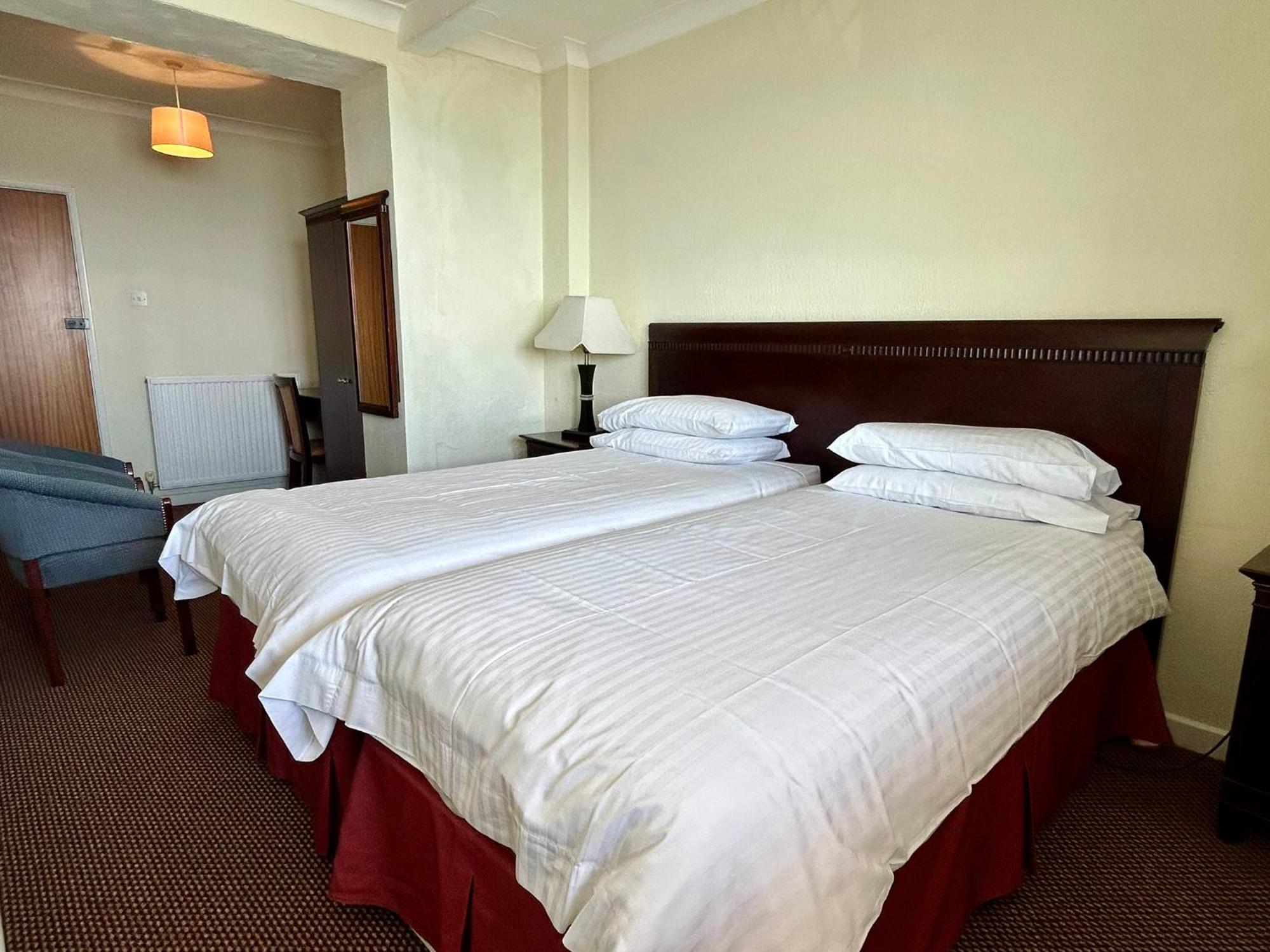Bay View - Seafront, Sandown - Free Car Ferry For Bookings Of 3 Or More Nights, Subject To Availability Rum bild
